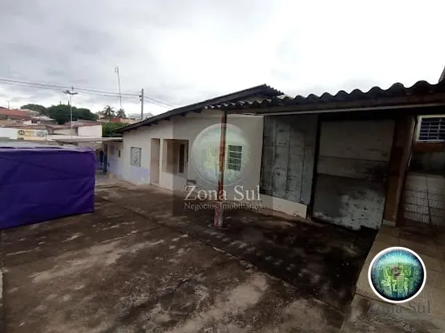 Casa com 548m² 4 quartos e 2 banheiros, à venda, no bairro Jardim Archila em Votorantim
