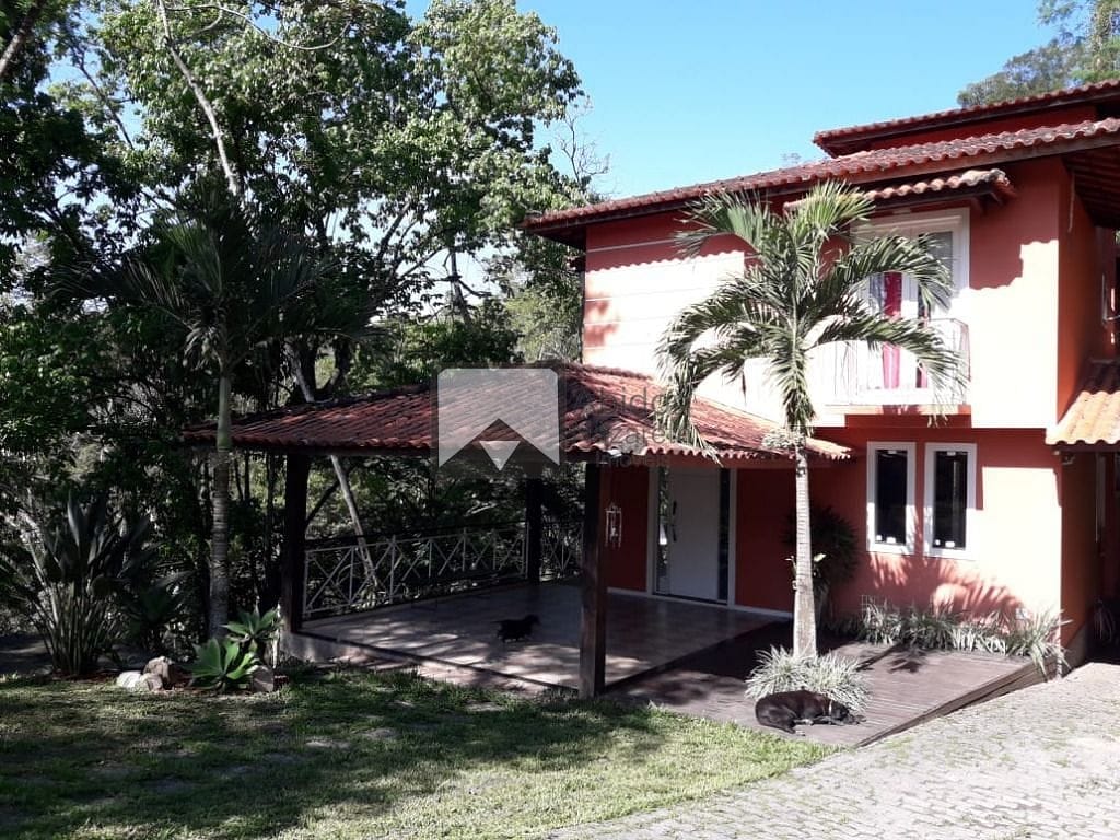 Casa à venda com 5 quartos, 230m² - Foto 34