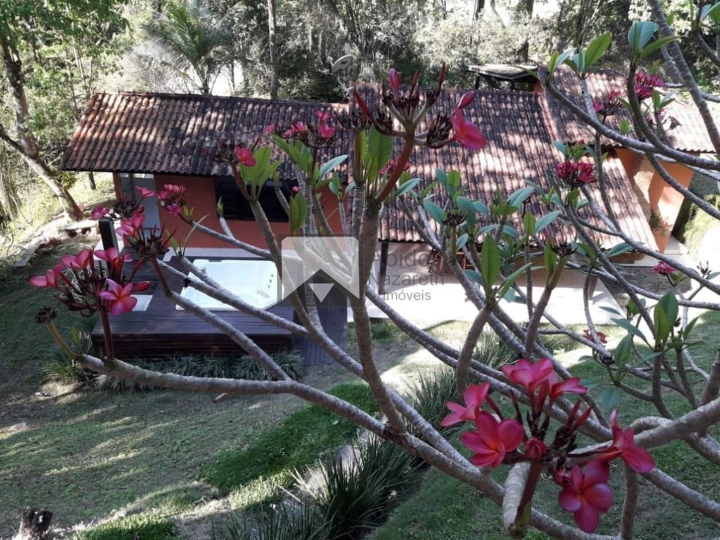 Casa à venda com 5 quartos, 230m² - Foto 58