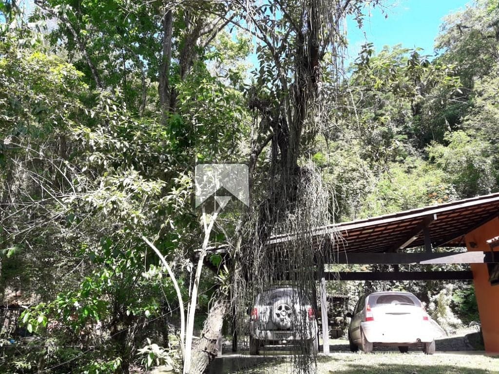 Casa à venda com 5 quartos, 230m² - Foto 23
