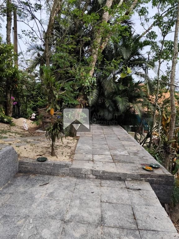 Casa à venda com 5 quartos, 230m² - Foto 44