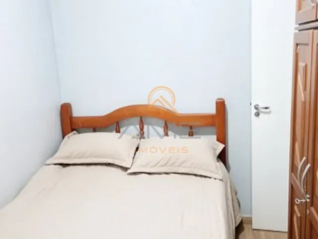 Casa 2 quartos e 1 banheiro, à venda, no bairro Três Vendas em Pelotas