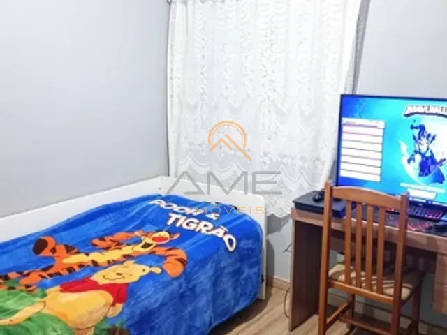 Casa 2 quartos e 1 banheiro, à venda, no bairro Três Vendas em Pelotas