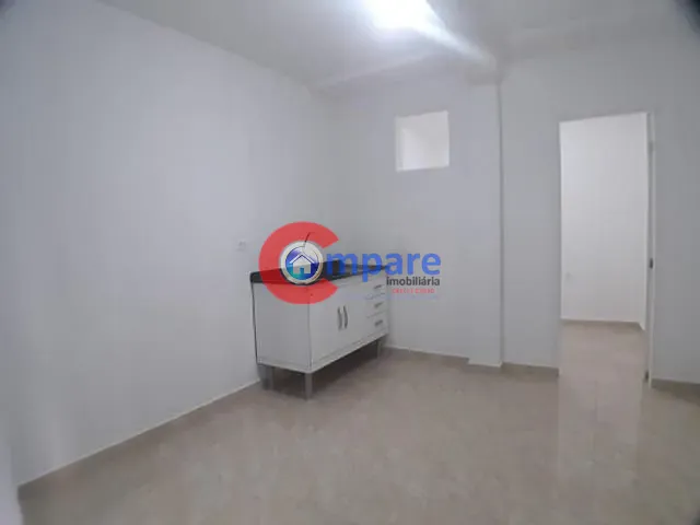 Casa com 30m² 1 quarto e 1 banheiro, para alugar, no bairro Jardim Paraíso em Guarulhos