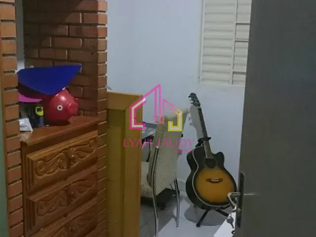 Casa com 360m² 3 quartos e 2 banheiros, à venda, no bairro Mapim em Várzea Grande
