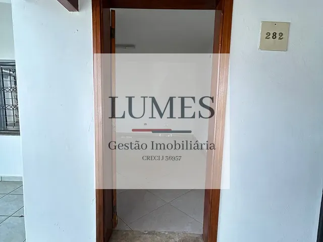 Casa à venda ou para alugar, no bairro Jardim São José em Americana