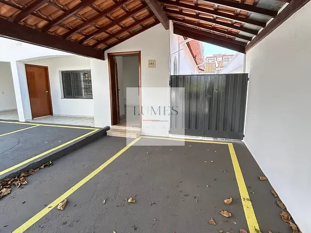 Casa à venda ou para alugar, no bairro Jardim São José em Americana