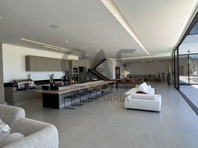 Casa com 1051m² 4 quartos e 5 banheiros, à venda, no bairro Residencial Haras Patente em Jaguariúna