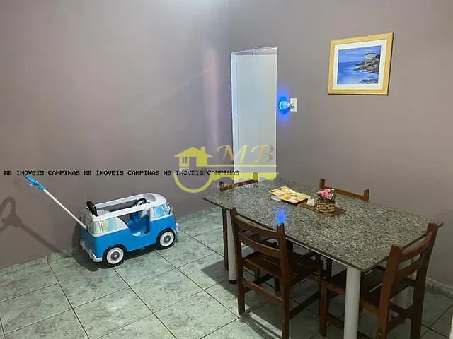 Casa com 300m² 5 quartos e 2 banheiros, à venda, no bairro Vila Aeroporto em Campinas