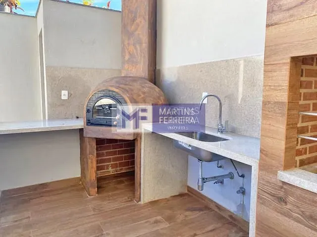 Casa com 410m² 6 quartos e 9 banheiros, à venda, no bairro Recreio dos Bandeirantes em Rio de Janeiro