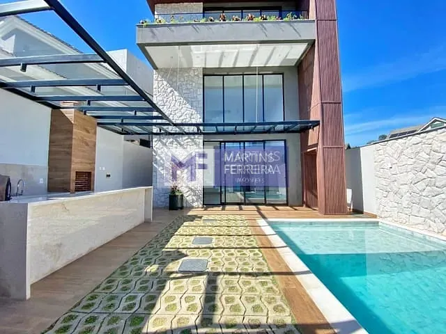 Casa com 410m² 6 quartos e 9 banheiros, à venda, no bairro Recreio dos Bandeirantes em Rio de Janeiro