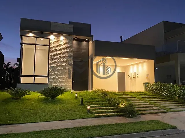 Casa com 380m² 3 quartos e 5 banheiros, à venda, no bairro Centro Sul em Várzea Grande