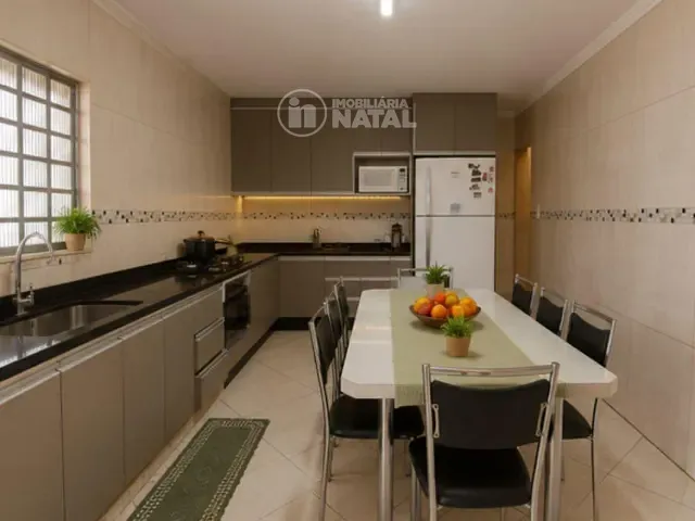 Casa com 158m² 3 quartos e 2 banheiros, à venda, no bairro Jardim Viena em Londrina