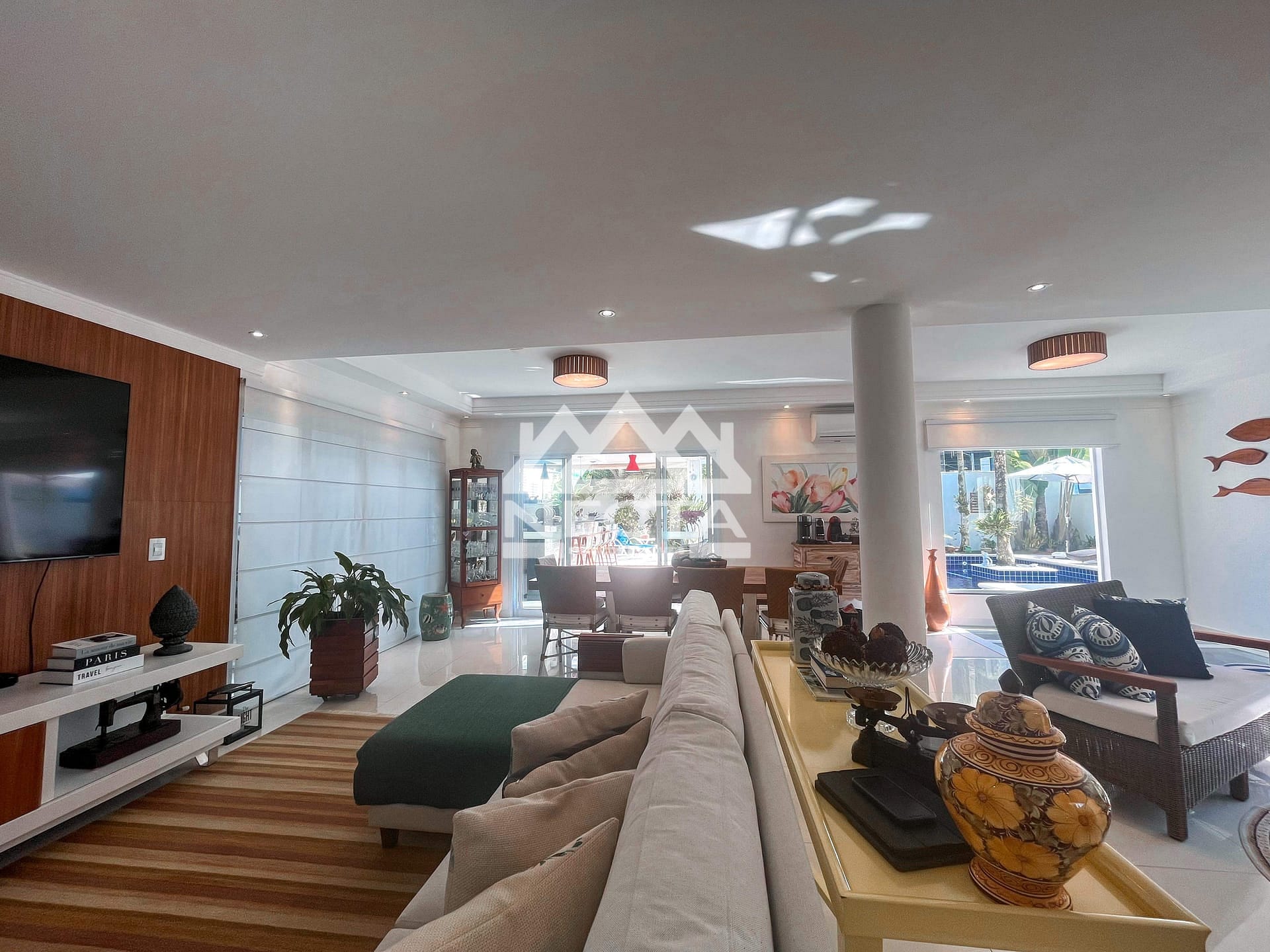 Casa, 4 quartos, 260 m² - Foto 35