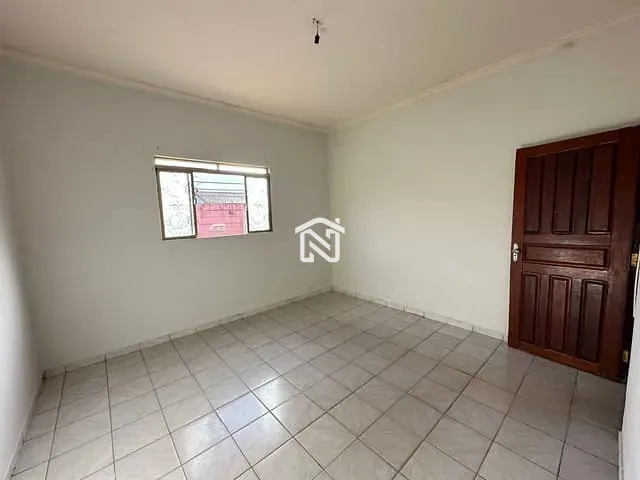 Casa com 600m² 1 quarto e 1 banheiro, à venda, no bairro Setor Oeste em Paraíso do Tocantins