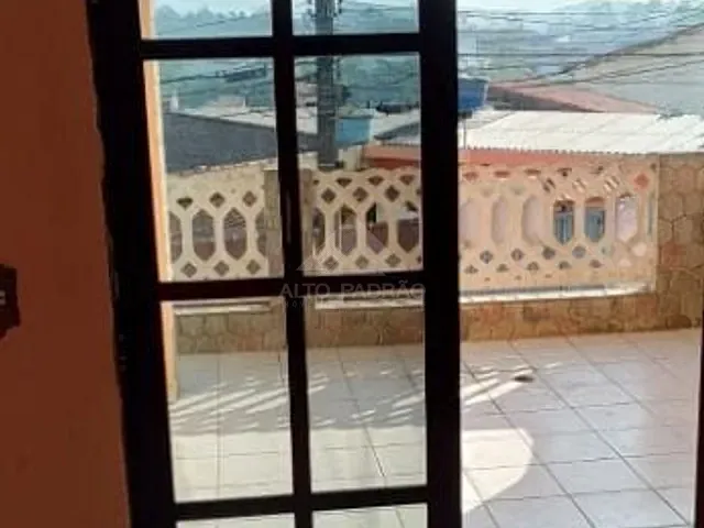 Casa com 160m² 2 quartos e 1 banheiro, à venda, no bairro Jardim Primavera em Mauá