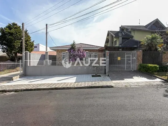 Casa com 88m² 3 quartos e 2 banheiros, à venda, no bairro Barreirinha em Curitiba