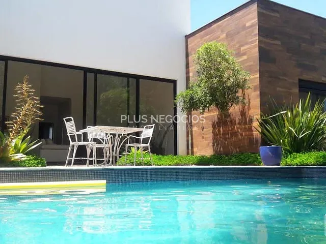 Casa com 1875m² 3 quartos e 5 banheiros, à venda, no bairro Parque Reserva Fazenda Imperial em Sorocaba