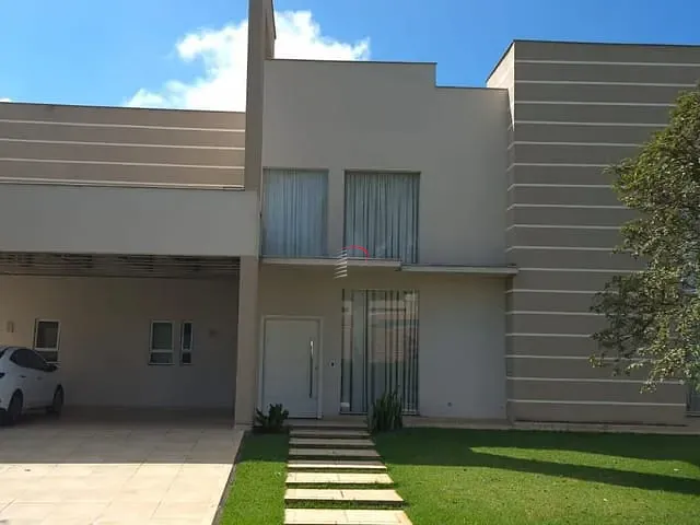 Casa com 310m² 4 quartos e 5 banheiros, à venda, no bairro Jardim União em Cambé