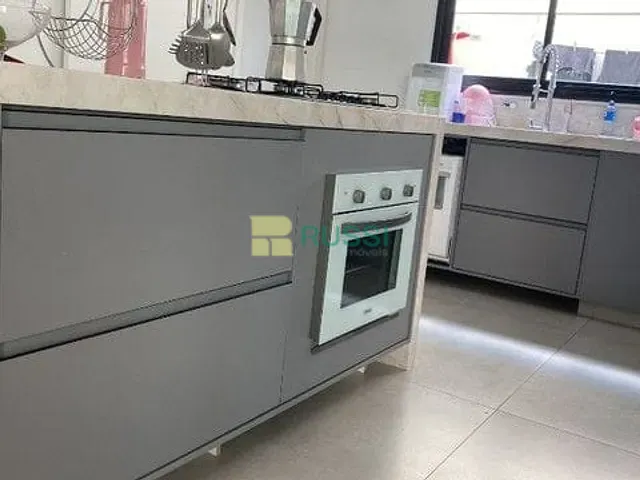 Casa com 472m² 4 quartos e 5 banheiros, à venda, no bairro Condomínio Residencial Alphaville II em São José dos Campos