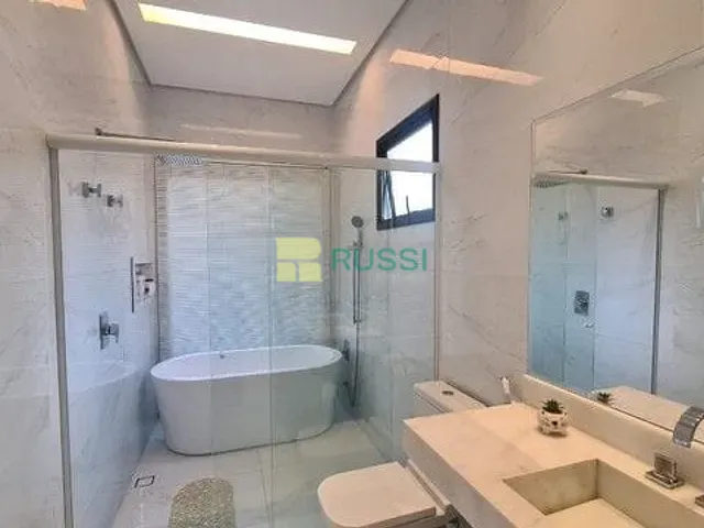 Casa com 472m² 4 quartos e 5 banheiros, à venda, no bairro Condomínio Residencial Alphaville II em São José dos Campos