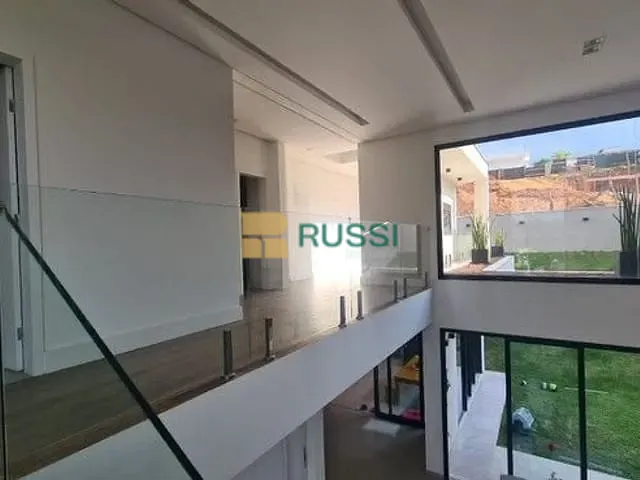 Casa com 472m² 4 quartos e 5 banheiros, à venda, no bairro Condomínio Residencial Alphaville II em São José dos Campos