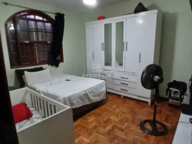 Casa 4 quartos e 1 banheiro, à venda, no bairro Jardim Veneza em Volta Redonda