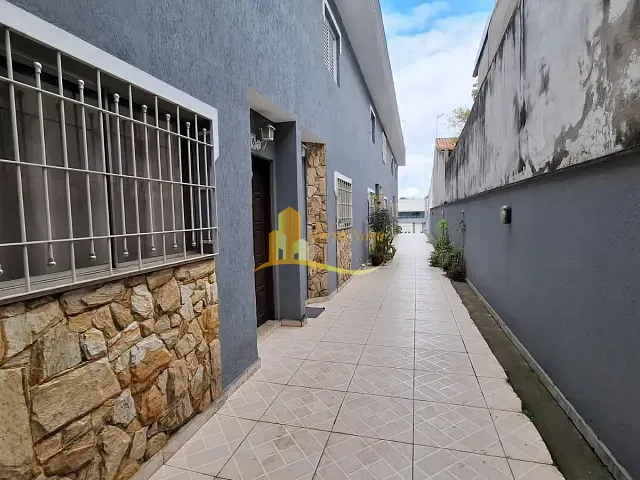 Casa 2 quartos e 1 banheiro, à venda, no bairro Vila Carmosina em São Paulo