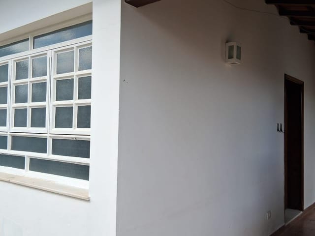 Casa com 352m² 4 quartos e 3 banheiros, para alugar, no bairro Jardim Boa Vista em São João da Boa Vista