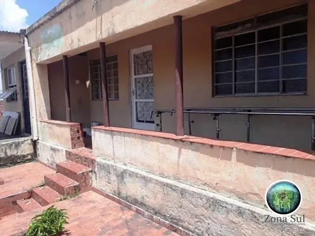 Casa com 400m² 9 quartos e 5 banheiros, à venda, no bairro Vossoroca em Votorantim
