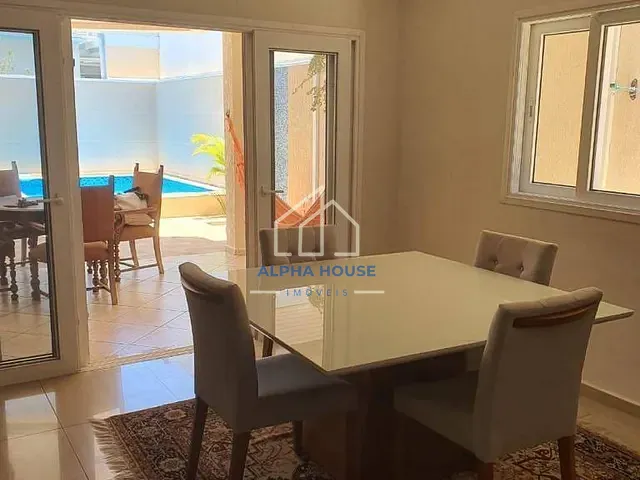 Casa com 260m² 3 quartos e 4 banheiros, à venda, no bairro Loteamento Residencial Porto Seguro em Tremembé