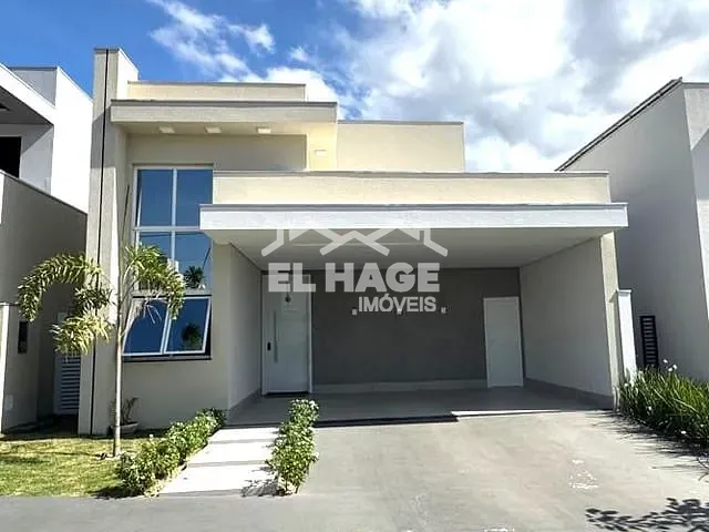 Casa com 250m² 3 quartos e 3 banheiros, à venda, no bairro Loteamento Salvador Costa Marques em Cuiabá