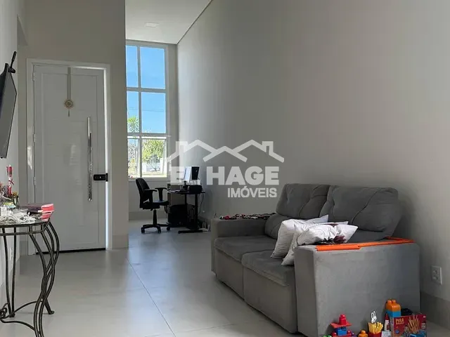 Casa com 250m² 3 quartos e 3 banheiros, à venda, no bairro Loteamento Salvador Costa Marques em Cuiabá