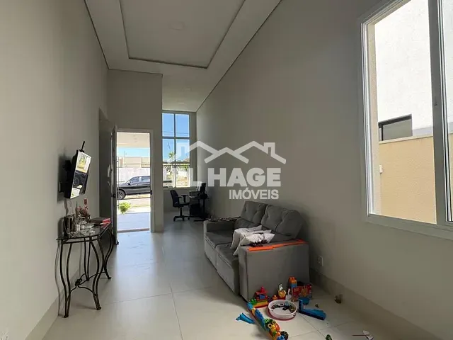Casa com 250m² 3 quartos e 3 banheiros, à venda, no bairro Loteamento Salvador Costa Marques em Cuiabá