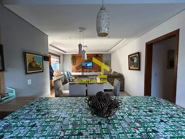 Casa com 250m² 3 quartos e 3 banheiros, à venda, no bairro Loteamento Residencial Central Park I em Itatiba