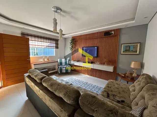 Casa com 250m² 3 quartos e 3 banheiros, à venda, no bairro Loteamento Residencial Central Park I em Itatiba