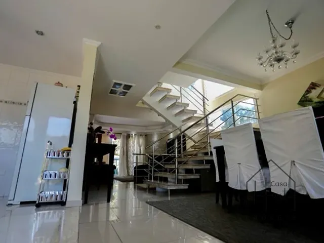 Casa com 483m² 3 quartos e 5 banheiros, à venda ou para alugar, no bairro Jardim Atalaia em Cotia