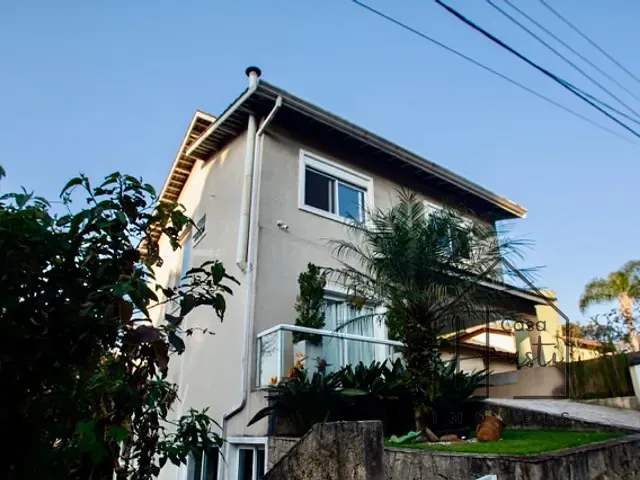 Casa com 483m² 3 quartos e 5 banheiros, à venda ou para alugar, no bairro Jardim Atalaia em Cotia