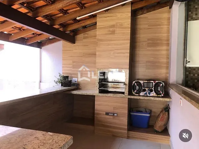 Casa com 250m² 3 quartos e 1 banheiro, à venda, no bairro Residencial Carlito Quilici em Mococa