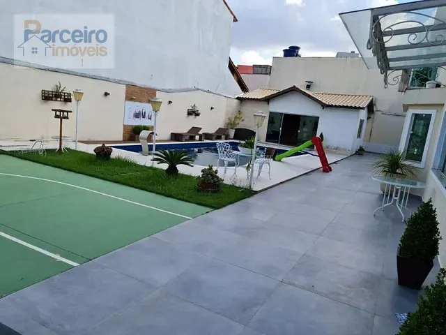Casa com 640m² 5 quartos e 3 banheiros, à venda, no bairro Cidade Patriarca em São Paulo