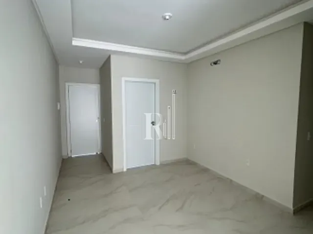 Casa 2 quartos e 1 banheiro, à venda, no bairro Joáia em Tijucas