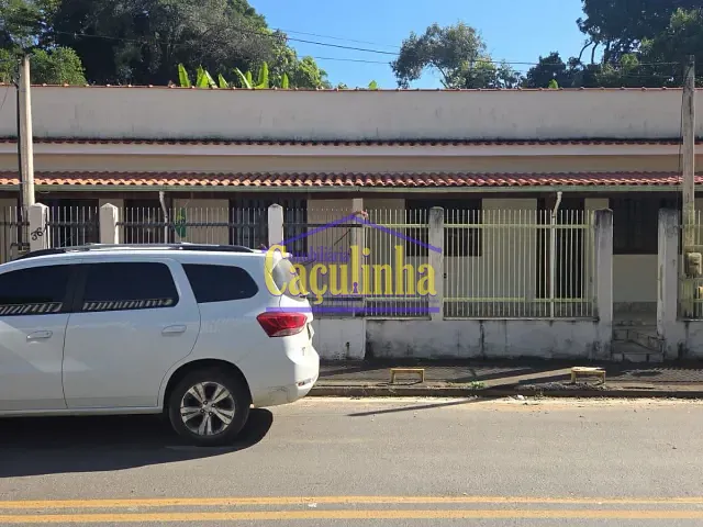 Casa 2 quartos e 1 banheiro, à venda, no bairro Parque Santana em Barra do Piraí