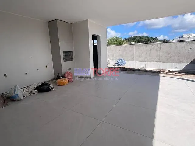 Casa com 450m² 4 quartos e 4 banheiros, à venda, no bairro Nossa Senhora da Vitória em Ilhéus