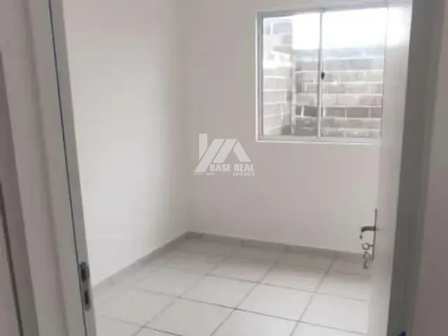 Casa com 65m² 2 quartos e 1 banheiro, à venda, no bairro Neves em Ponta Grossa