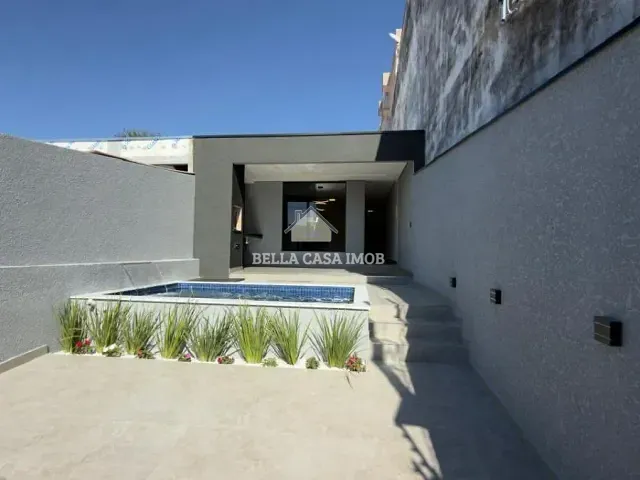 Casa com 150m² 2 quartos e 2 banheiros, à venda, no bairro Jardim Simus em Sorocaba