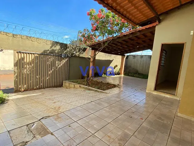 Casa 3 quartos e 2 banheiros, à venda, no bairro Ilda em Aparecida de Goiânia