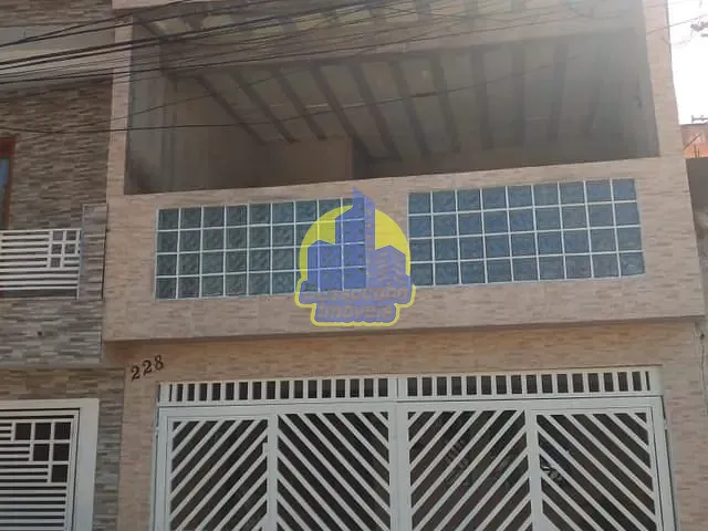 Casa com 125m² 3 quartos e 3 banheiros, à venda, no bairro Vila Menk em Osasco