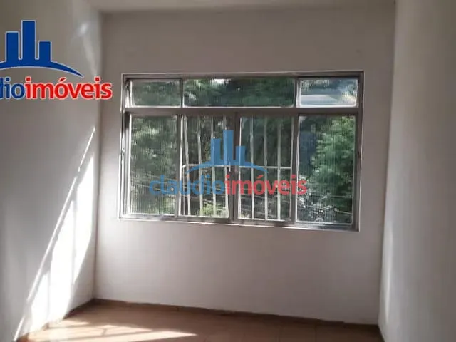 Casa 4 quartos e 2 banheiros, à venda, no bairro Roberto Silveira em Barra Mansa
