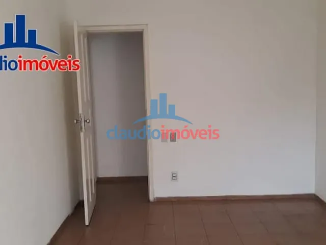 Casa 4 quartos e 2 banheiros, à venda, no bairro Roberto Silveira em Barra Mansa