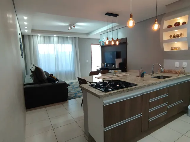 Casa 2 quartos e 2 banheiros, à venda, no bairro Vila Melchizedec em Mogi das Cruzes